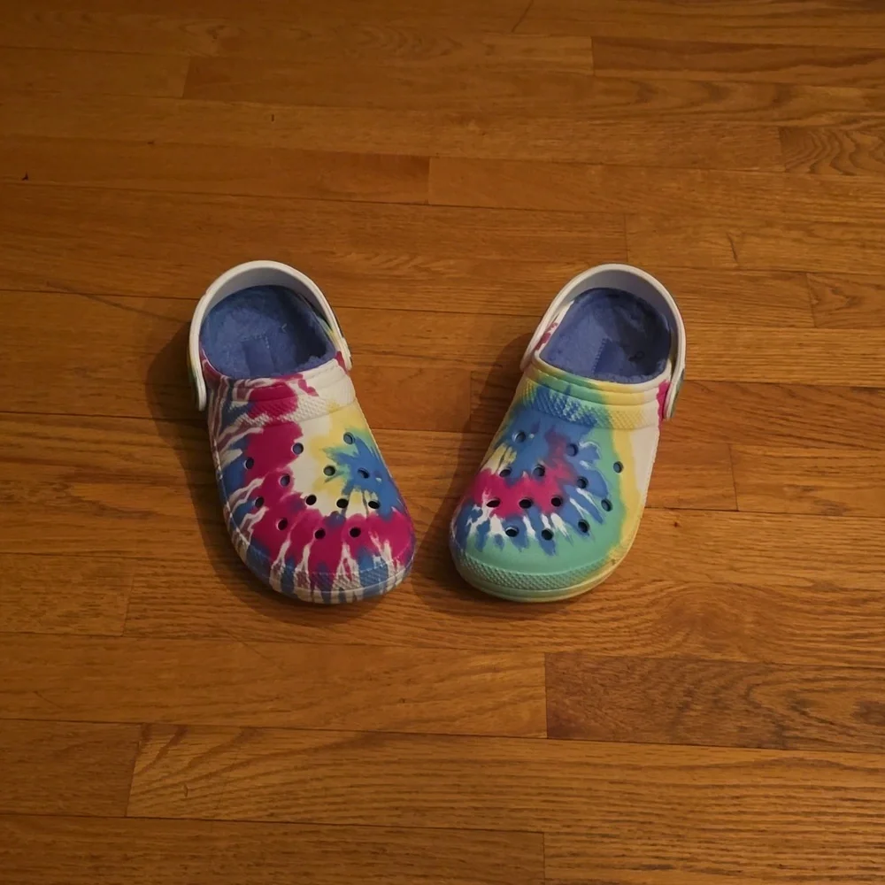 Crocs Clogs - Picture 5 of 5